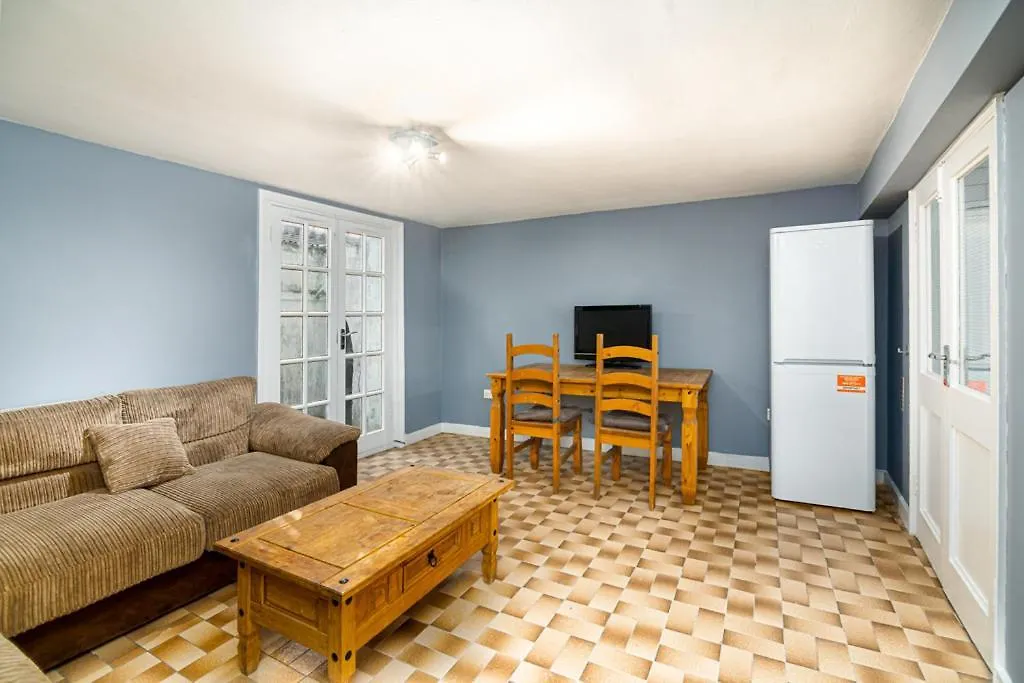 לונדון Beautiful House Comfortable & Cozy בית הארחה