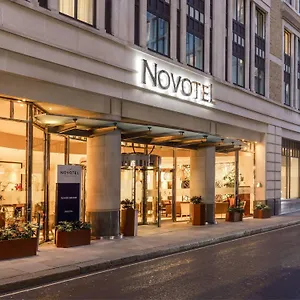 Novotel Tower Bridge מלון